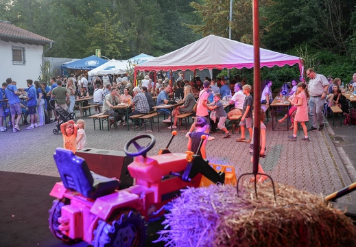 Auringer Kerb Wiesbaden-Auringen 09 09 2023 0009