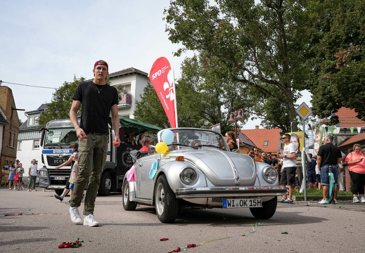 Kerbeumzug Delkenheim Wiesbaden-Delkenheim 17 09 2023 0032