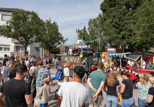Kerbeumzug Delkenheim Wiesbaden-Delkenheim 17 09 2023 0094