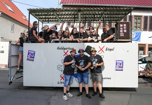 Kerbeumzug Delkenheim Wiesbaden-Delkenheim 17 09 2023 0142