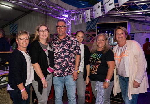 Zeltgaudi Erbenheim Wiesbaden-Erbenheim 22 09 2023 0050