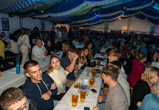 Zeltgaudi Erbenheim Wiesbaden-Erbenheim 22 09 2023 0068