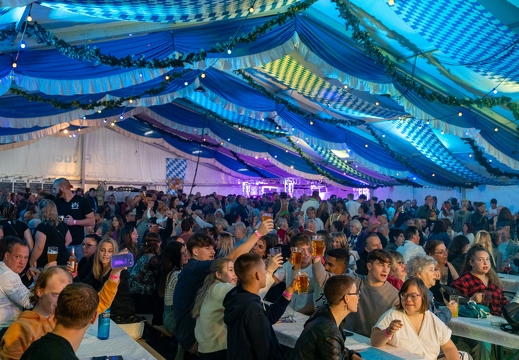 Zeltgaudi Erbenheim Wiesbaden-Erbenheim 22 09 2023 0080