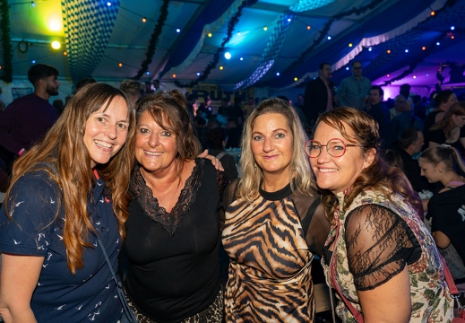 Zeltgaudi Erbenheim Wiesbaden-Erbenheim 22 09 2023 0110