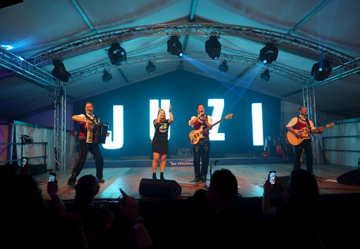 Zeltgaudi Erbenheim Wiesbaden-Erbenheim 22 09 2023 0137