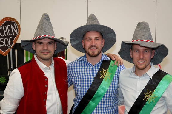 Oktoberfest_Wiesbaden_Delkenheim_2024_09_14_0001.jpg