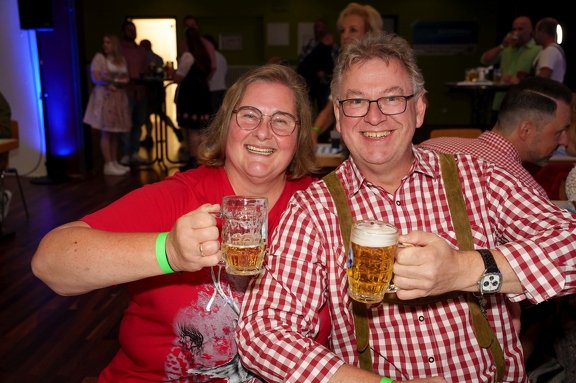 Oktoberfest_Wiesbaden_Delkenheim_2024_09_14_0024.jpg