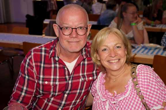 Oktoberfest_Wiesbaden_Delkenheim_2024_09_14_0027.jpg