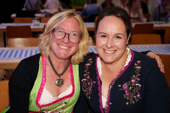 Oktoberfest_Wiesbaden_Delkenheim_2024_09_14_0030.jpg