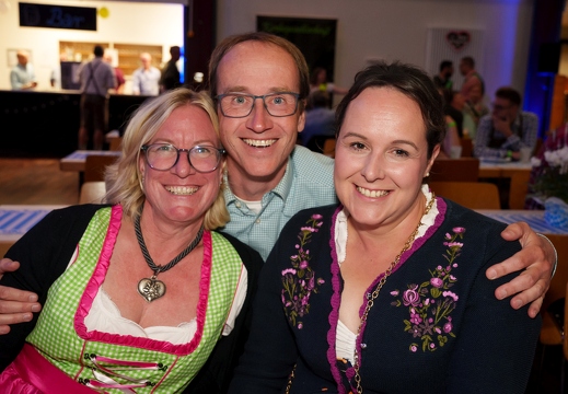 Oktoberfest Wiesbaden Delkenheim 2024 09 14 0031