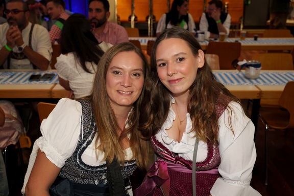 Oktoberfest_Wiesbaden_Delkenheim_2024_09_14_0058.jpg