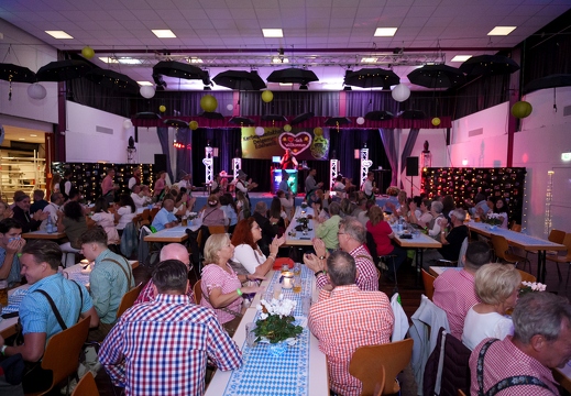 Oktoberfest Wiesbaden Delkenheim 2024 09 14 0101