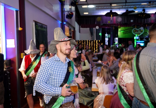 Oktoberfest Wiesbaden Delkenheim 2024 09 14 0105