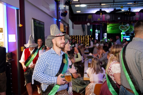 Oktoberfest_Wiesbaden_Delkenheim_2024_09_14_0105.jpg