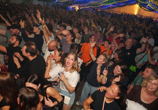 Zeltgaudi Wiesbaden-Erbenheim 26 09 2025 0217